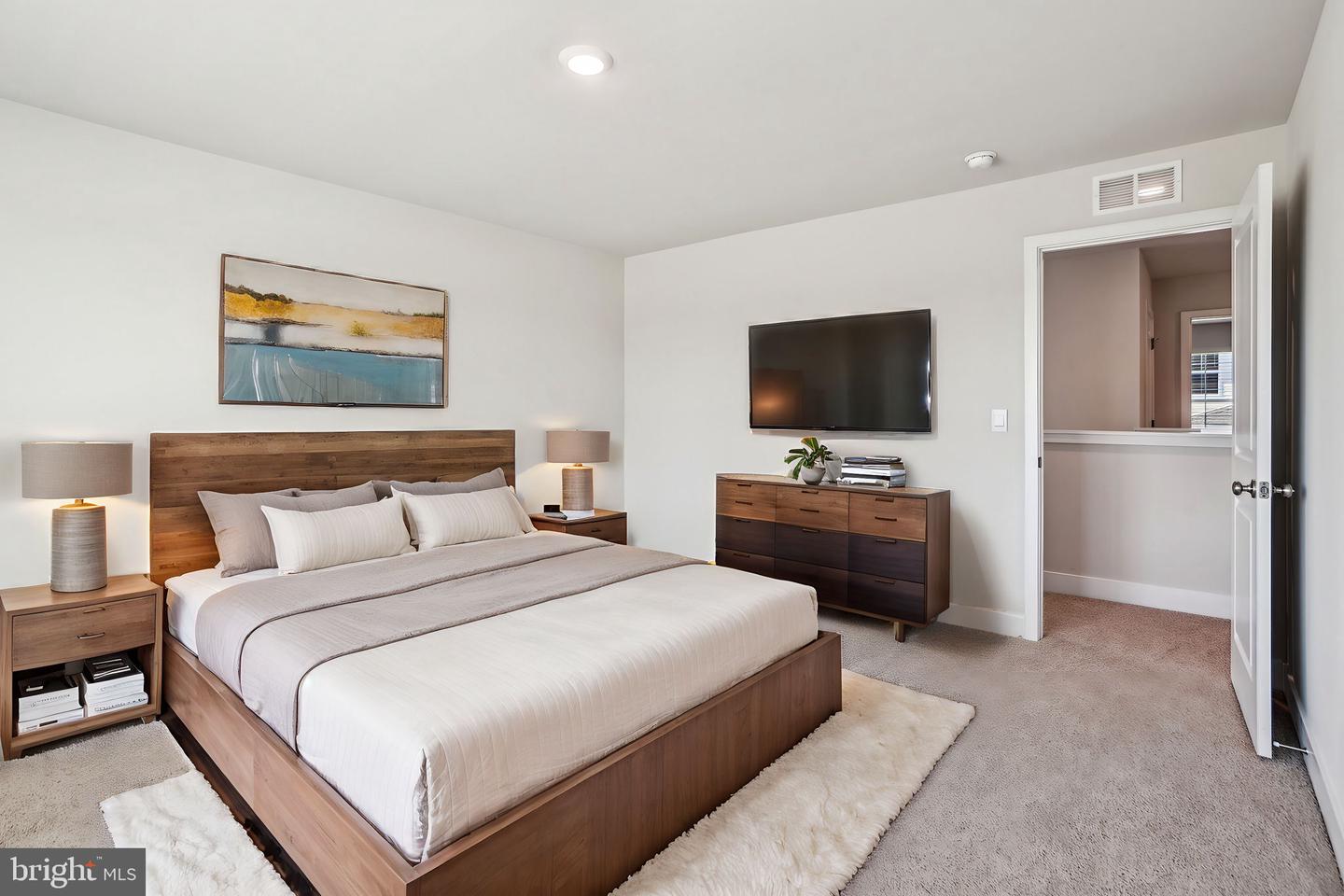 125 MASCOUTEN ST, WINCHESTER, Virginia 22602, 6 Bedrooms Bedrooms, ,4 BathroomsBathrooms,Residential,For sale,125 MASCOUTEN ST,VAFV2038464 MLS # VAFV2038464 125 MASCOUTEN ST, WINCHESTER, Virginia 22602, 6 Bedrooms Bedrooms, ,4 BathroomsBathrooms,Residential,For sale,125 MASCOUTEN ST,VAFV2038464 MLS # VAFV2038464