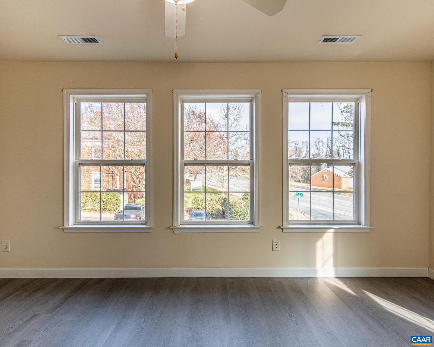 1015 CARRINGTON PL, CHARLOTTESVILLE, Virginia 22901, 3 Bedrooms Bedrooms, ,2 BathroomsBathrooms,Residential,For sale,1015 CARRINGTON PL,671812 MLS # 671812 1015 CARRINGTON PL, CHARLOTTESVILLE, Virginia 22901, 3 Bedrooms Bedrooms, ,2 BathroomsBathrooms,Residential,For sale,1015 CARRINGTON PL,671812 MLS # 671812