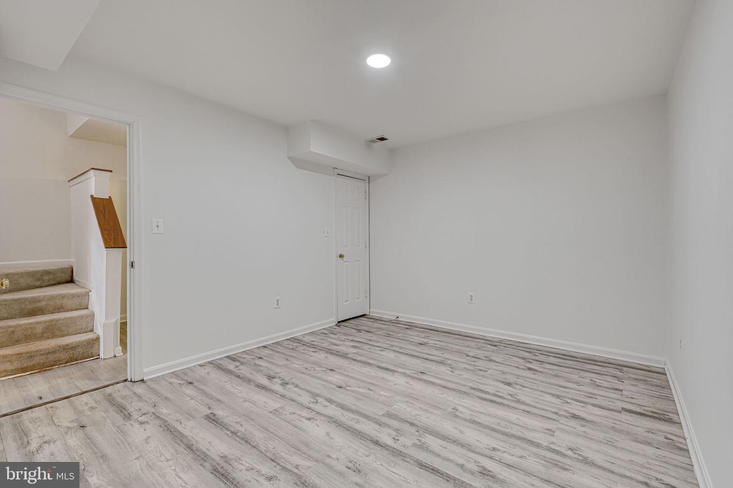 15045 GALAPAGOS PL, WOODBRIDGE, Virginia 22193, 3 Bedrooms Bedrooms, 7 Rooms Rooms,3 BathroomsBathrooms,Residential,For sale,15045 GALAPAGOS PL,VAPW2105578 MLS # VAPW2105578