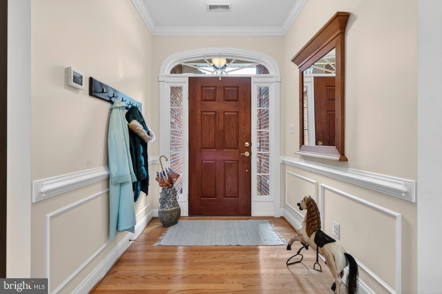 238 CARRIAGE CHASE CIR, WARRENTON, Virginia 20186, 3 Bedrooms Bedrooms, ,2 BathroomsBathrooms,Residential,For sale,238 CARRIAGE CHASE CIR,VAFQ2019650 MLS # VAFQ2019650