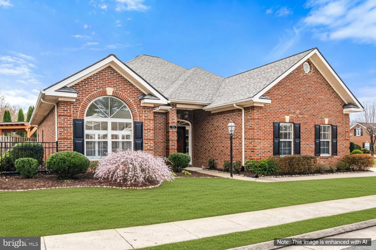 238 CARRIAGE CHASE CIR, WARRENTON, Virginia 20186, 3 Bedrooms Bedrooms, ,2 BathroomsBathrooms,Residential,For sale,238 CARRIAGE CHASE CIR,VAFQ2019650 MLS # VAFQ2019650