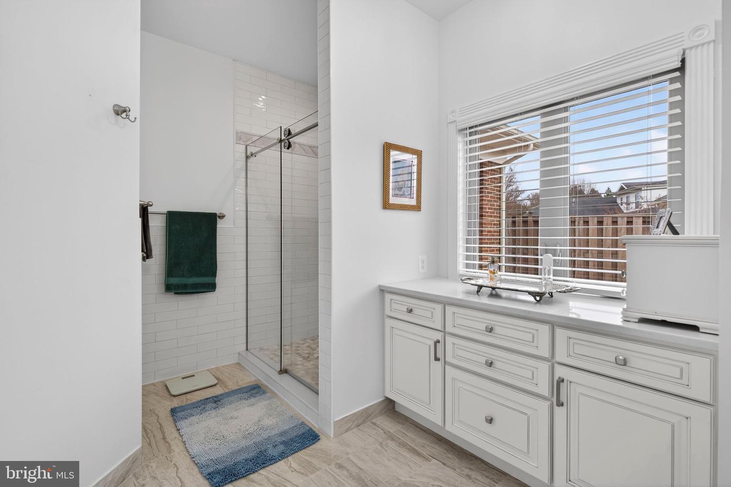 238 CARRIAGE CHASE CIR, WARRENTON, Virginia 20186, 3 Bedrooms Bedrooms, ,2 BathroomsBathrooms,Residential,For sale,238 CARRIAGE CHASE CIR,VAFQ2019650 MLS # VAFQ2019650