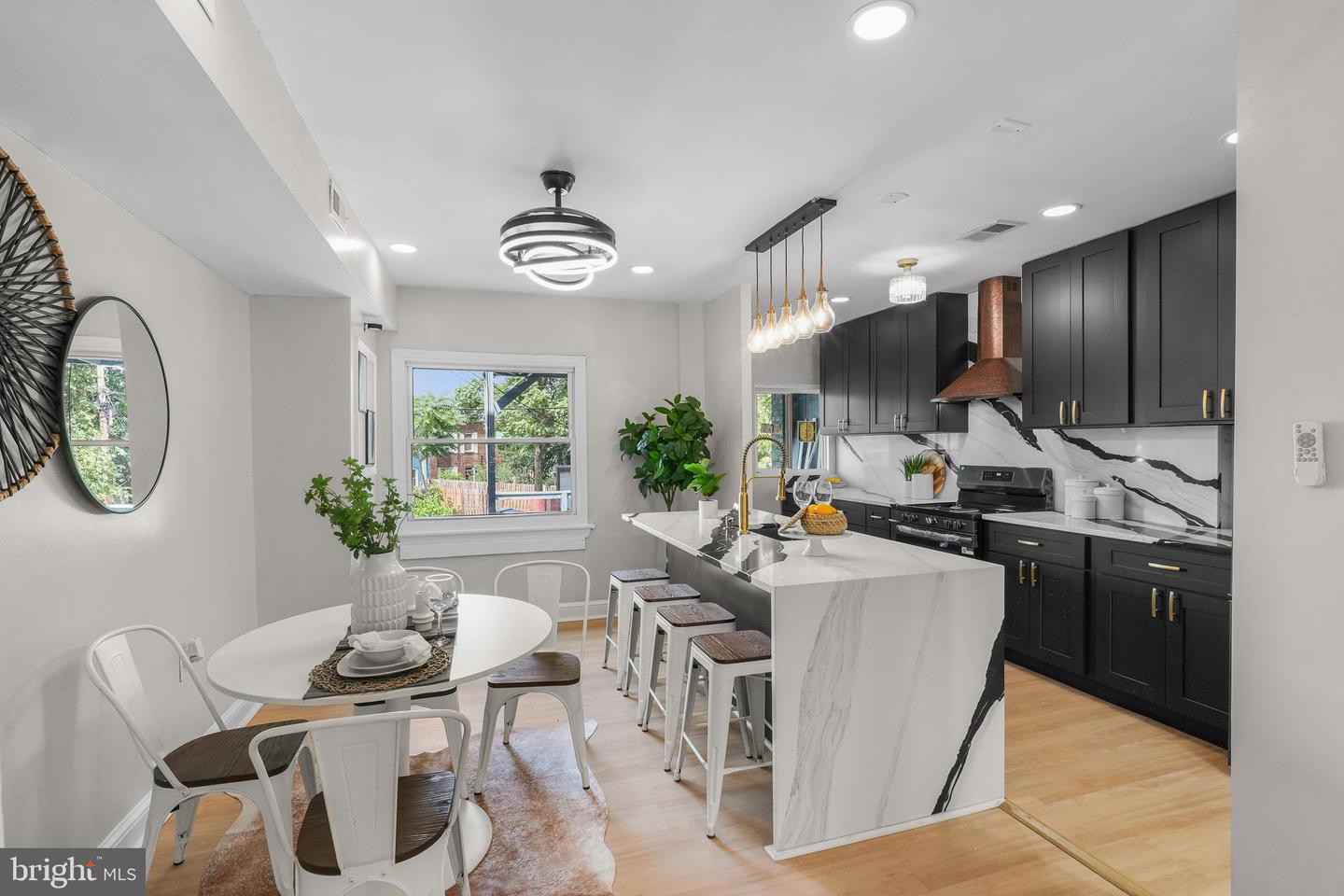 1614 Q ST SE, WASHINGTON, District Of Columbia 20020, 4 Bedrooms Bedrooms, 8 Rooms Rooms,3 BathroomsBathrooms,Residential,For sale,1614 Q ST SE,DCDC2231604 MLS # DCDC2231604