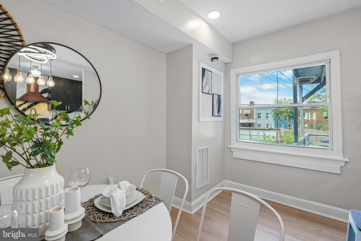 1614 Q ST SE, WASHINGTON, District Of Columbia 20020, 4 Bedrooms Bedrooms, 8 Rooms Rooms,3 BathroomsBathrooms,Residential,For sale,1614 Q ST SE,DCDC2231604 MLS # DCDC2231604 1614 Q ST SE, WASHINGTON, District Of Columbia 20020, 4 Bedrooms Bedrooms, 8 Rooms Rooms,3 BathroomsBathrooms,Residential,For sale,1614 Q ST SE,DCDC2231604 MLS # DCDC2231604