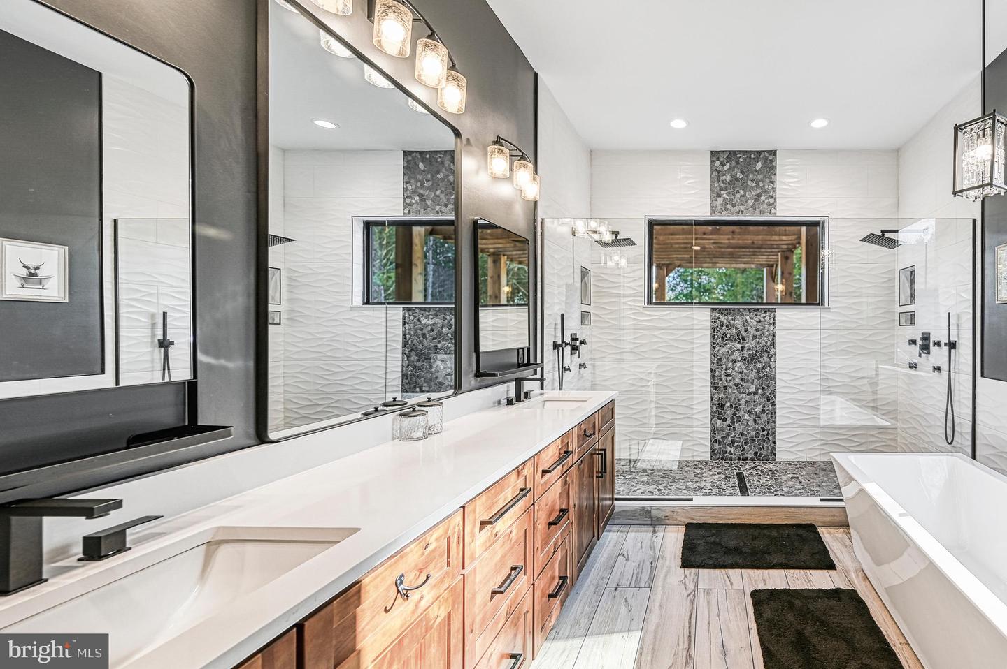 2642 PEACH GROVE RD, LOUISA, Virginia 23093, 4 Bedrooms Bedrooms, 9 Rooms Rooms,5 BathroomsBathrooms,Residential,For sale,2642 PEACH GROVE RD,VALA2008978 MLS # VALA2008978