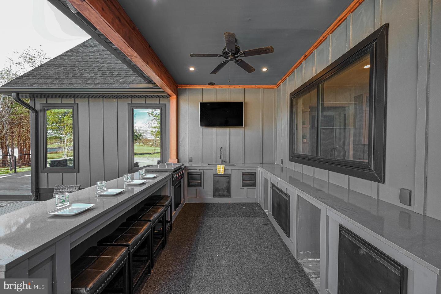 2642 PEACH GROVE RD, LOUISA, Virginia 23093, 4 Bedrooms Bedrooms, 9 Rooms Rooms,5 BathroomsBathrooms,Residential,For sale,2642 PEACH GROVE RD,VALA2008978 MLS # VALA2008978