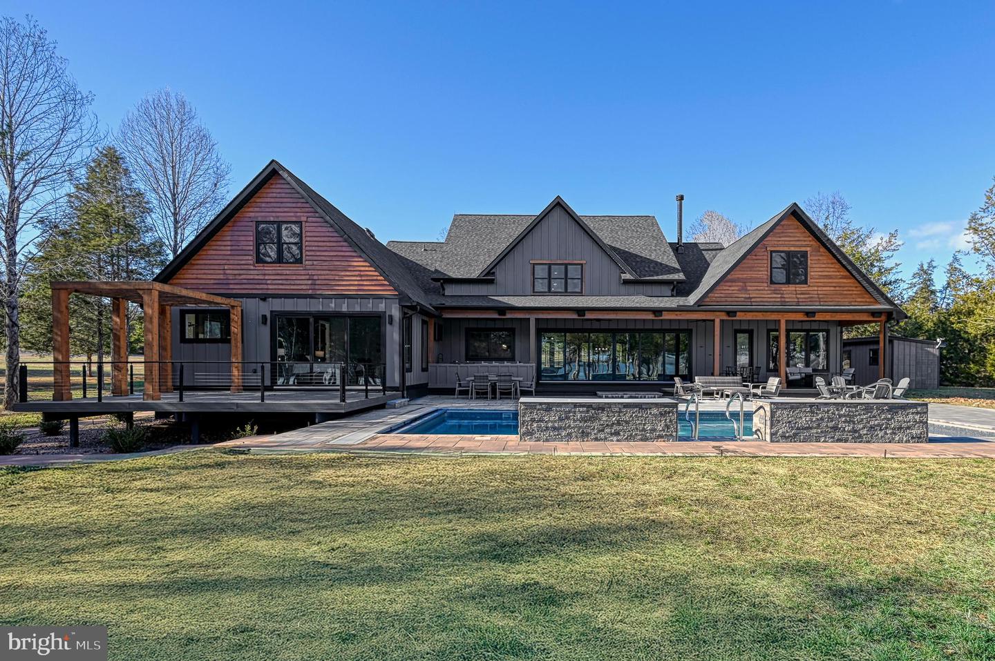 2642 PEACH GROVE RD, LOUISA, Virginia 23093, 4 Bedrooms Bedrooms, 9 Rooms Rooms,5 BathroomsBathrooms,Residential,For sale,2642 PEACH GROVE RD,VALA2008978 MLS # VALA2008978