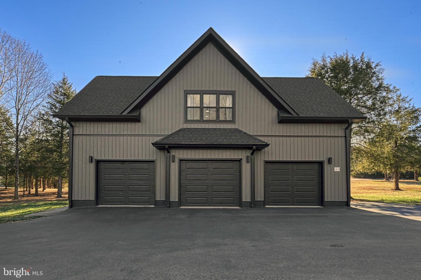 2642 PEACH GROVE RD, LOUISA, Virginia 23093, 4 Bedrooms Bedrooms, 9 Rooms Rooms,5 BathroomsBathrooms,Residential,For sale,2642 PEACH GROVE RD,VALA2008978 MLS # VALA2008978