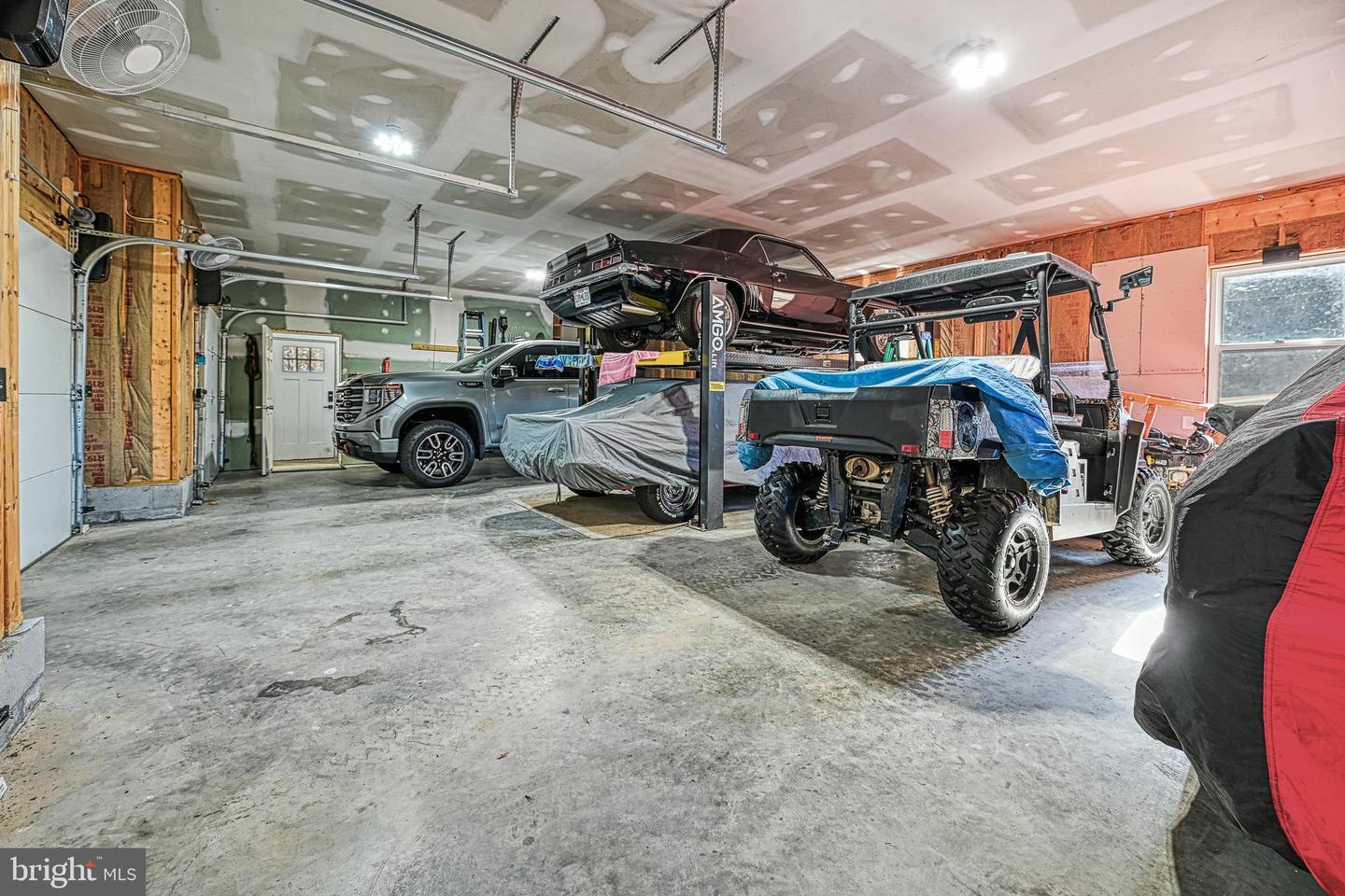 2642 PEACH GROVE RD, LOUISA, Virginia 23093, 4 Bedrooms Bedrooms, 9 Rooms Rooms,5 BathroomsBathrooms,Residential,For sale,2642 PEACH GROVE RD,VALA2008978 MLS # VALA2008978