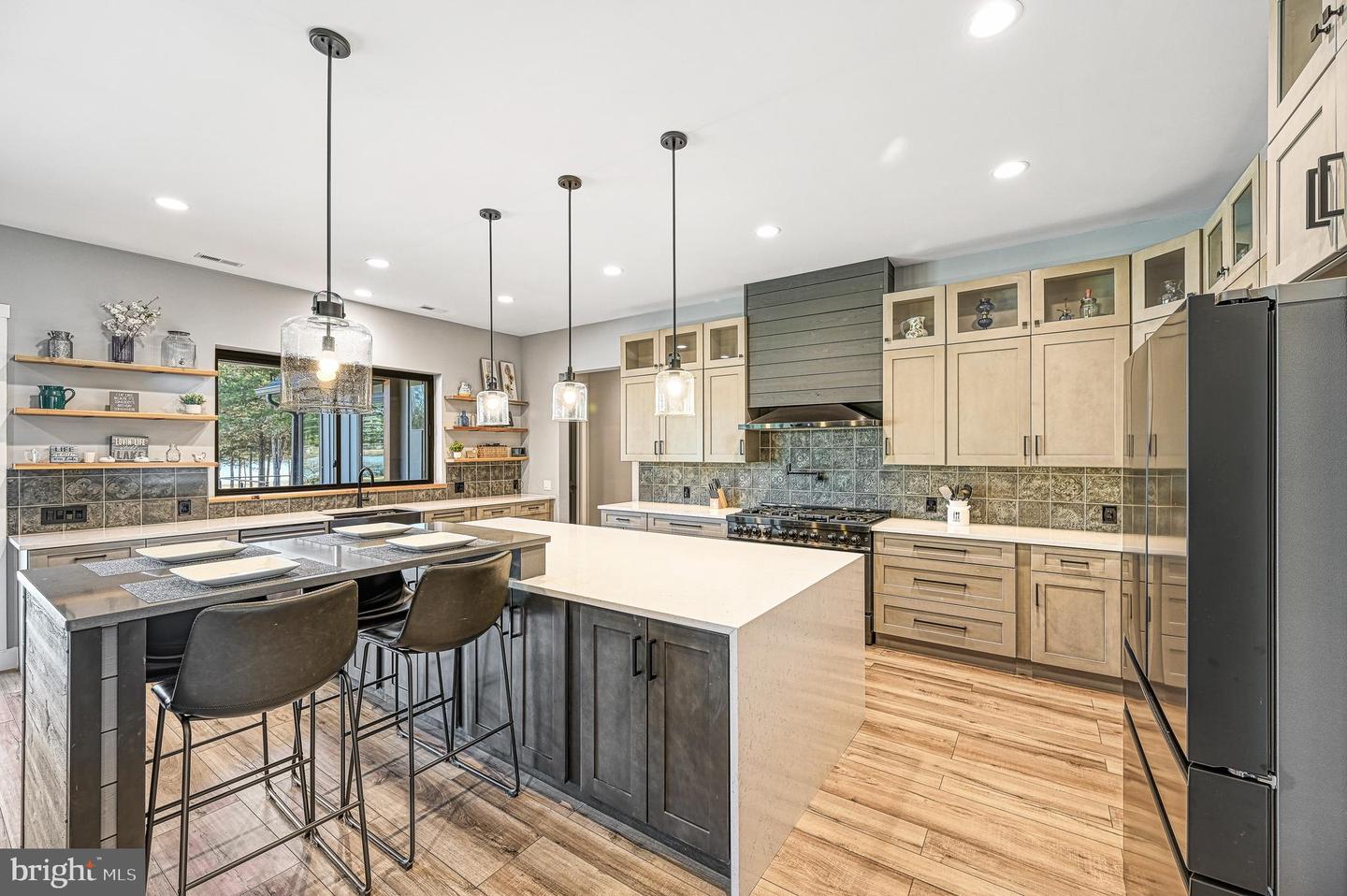 2642 PEACH GROVE RD, LOUISA, Virginia 23093, 4 Bedrooms Bedrooms, 9 Rooms Rooms,5 BathroomsBathrooms,Residential,For sale,2642 PEACH GROVE RD,VALA2008978 MLS # VALA2008978