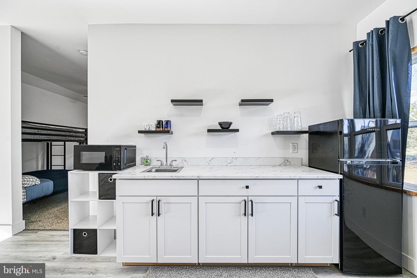 2642 PEACH GROVE RD, LOUISA, Virginia 23093, 4 Bedrooms Bedrooms, 9 Rooms Rooms,5 BathroomsBathrooms,Residential,For sale,2642 PEACH GROVE RD,VALA2008978 MLS # VALA2008978