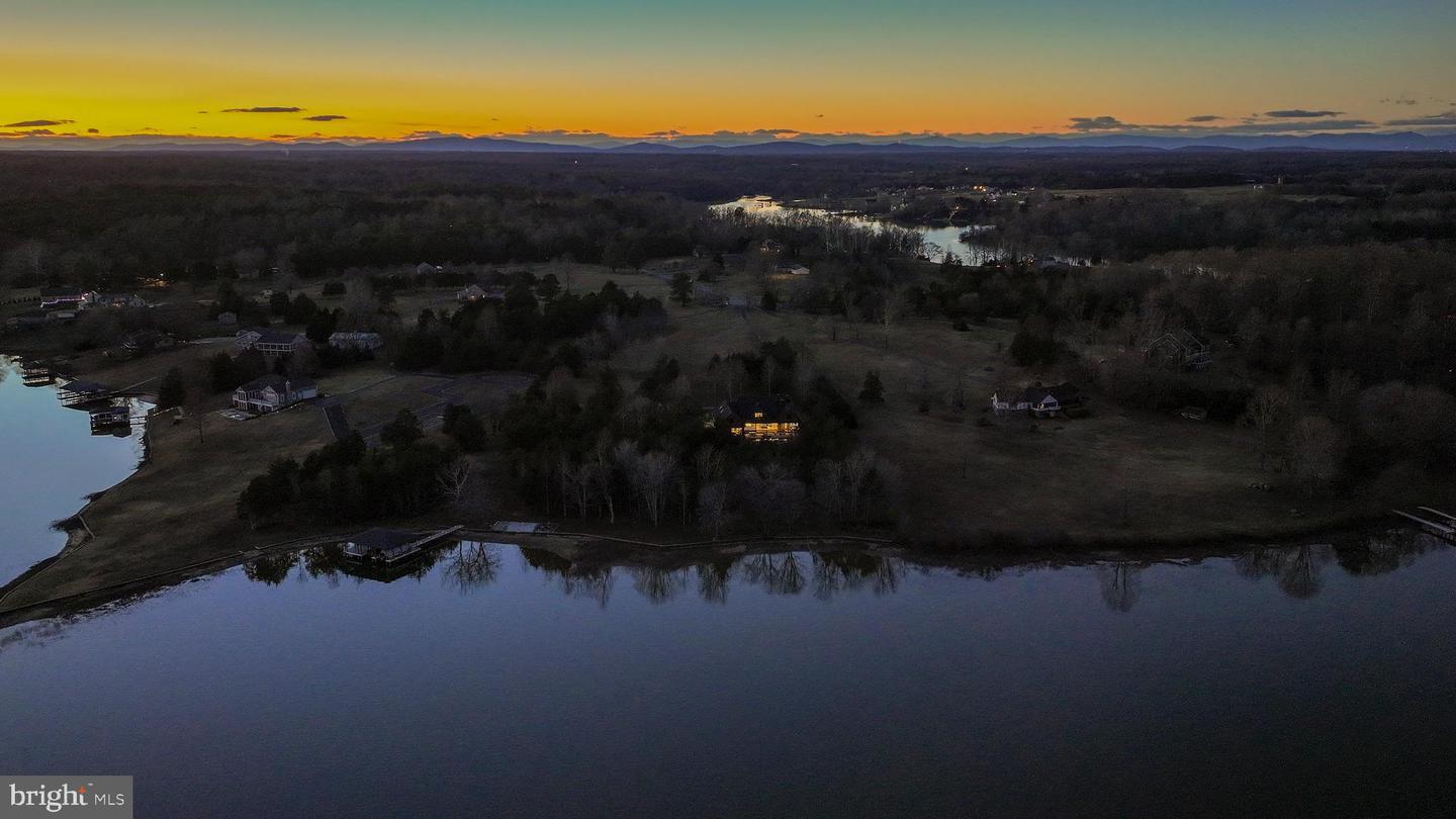 2642 PEACH GROVE RD, LOUISA, Virginia 23093, 4 Bedrooms Bedrooms, 9 Rooms Rooms,5 BathroomsBathrooms,Residential,For sale,2642 PEACH GROVE RD,VALA2008978 MLS # VALA2008978