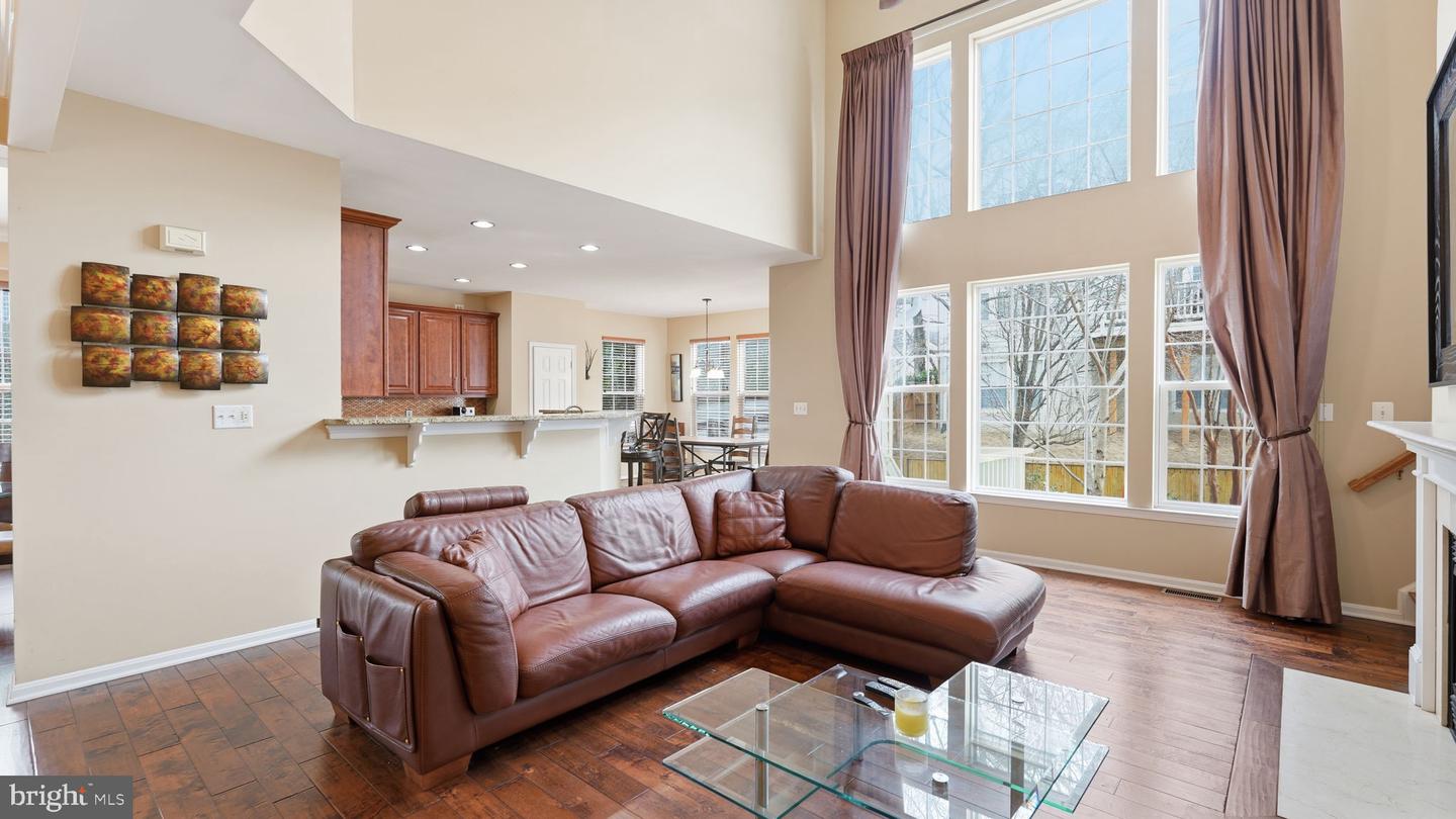 8921 MAYHEW CT, LORTON, Virginia 22079, 4 Bedrooms Bedrooms, ,3 BathroomsBathrooms,Residential,For sale,8921 MAYHEW CT,VAFX2281794 MLS # VAFX2281794