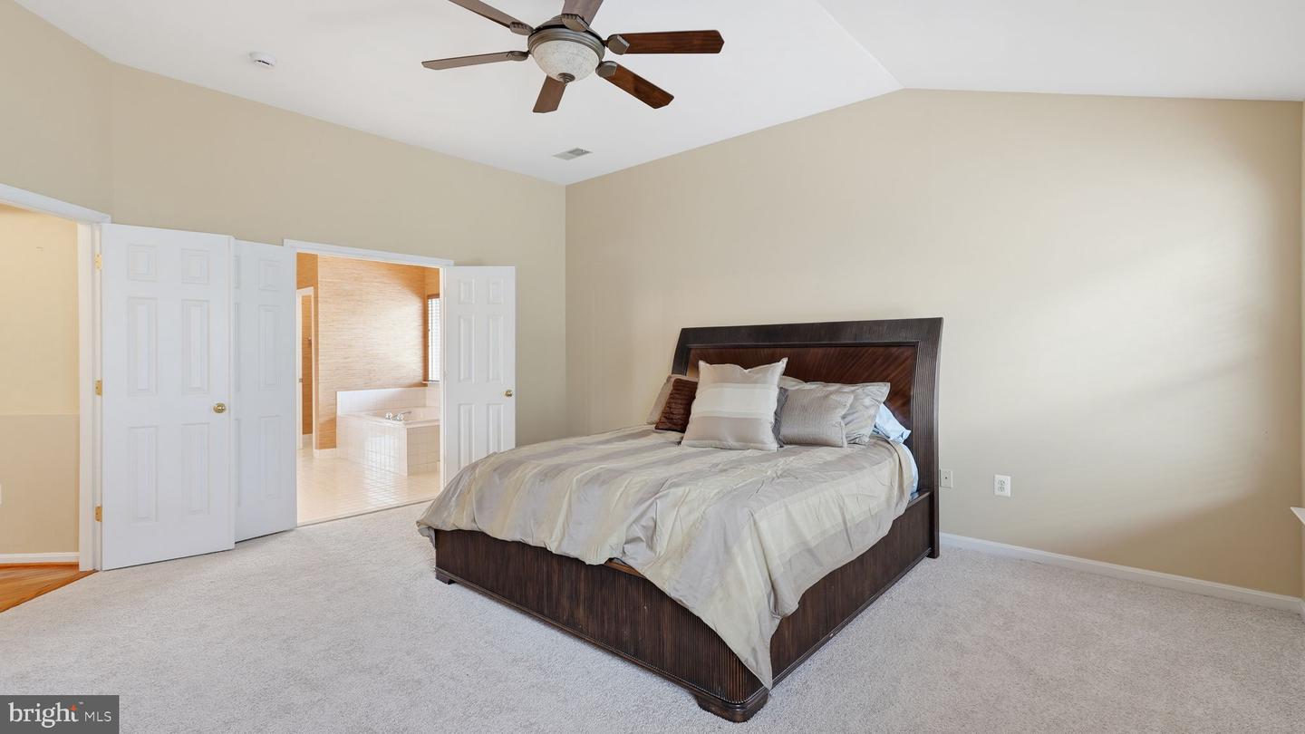 8921 MAYHEW CT, LORTON, Virginia 22079, 4 Bedrooms Bedrooms, ,3 BathroomsBathrooms,Residential,For sale,8921 MAYHEW CT,VAFX2281794 MLS # VAFX2281794