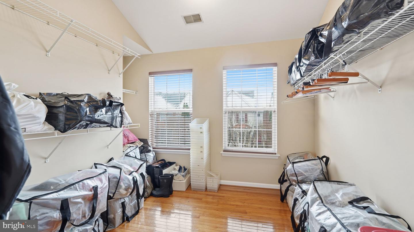 8921 MAYHEW CT, LORTON, Virginia 22079, 4 Bedrooms Bedrooms, ,3 BathroomsBathrooms,Residential,For sale,8921 MAYHEW CT,VAFX2281794 MLS # VAFX2281794