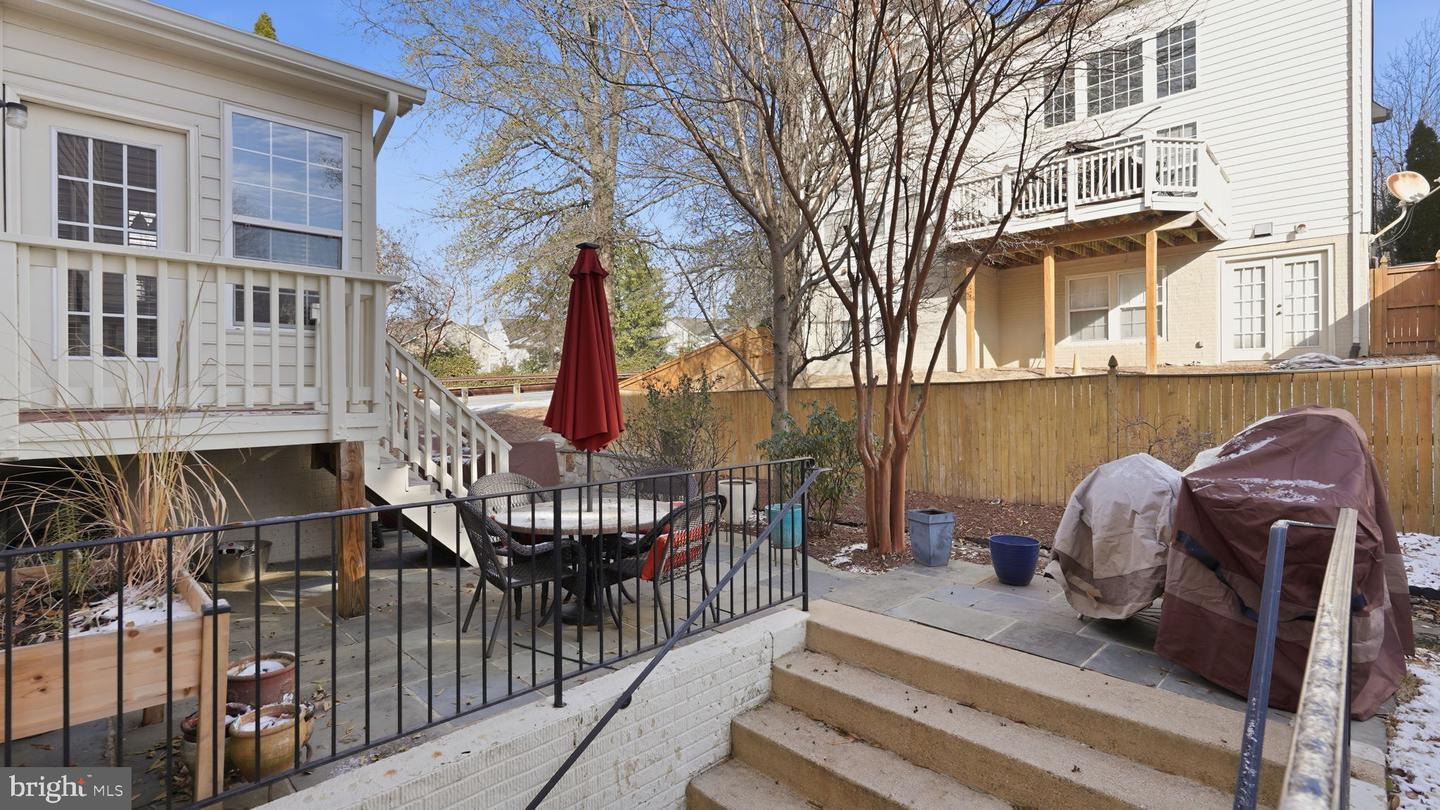 8921 MAYHEW CT, LORTON, Virginia 22079, 4 Bedrooms Bedrooms, ,3 BathroomsBathrooms,Residential,For sale,8921 MAYHEW CT,VAFX2281794 MLS # VAFX2281794