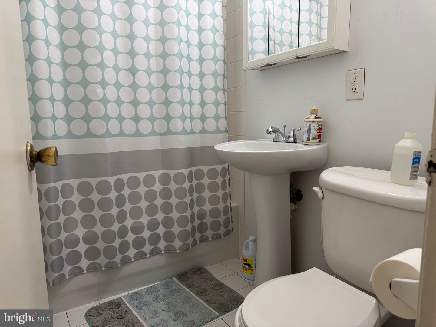 439 DELAFIELD PL NW, WASHINGTON, District Of Columbia 20011, 3 Bedrooms Bedrooms, ,1 BathroomBathrooms,Residential,For sale,439 DELAFIELD PL NW,DCDC2234854 MLS # DCDC2234854