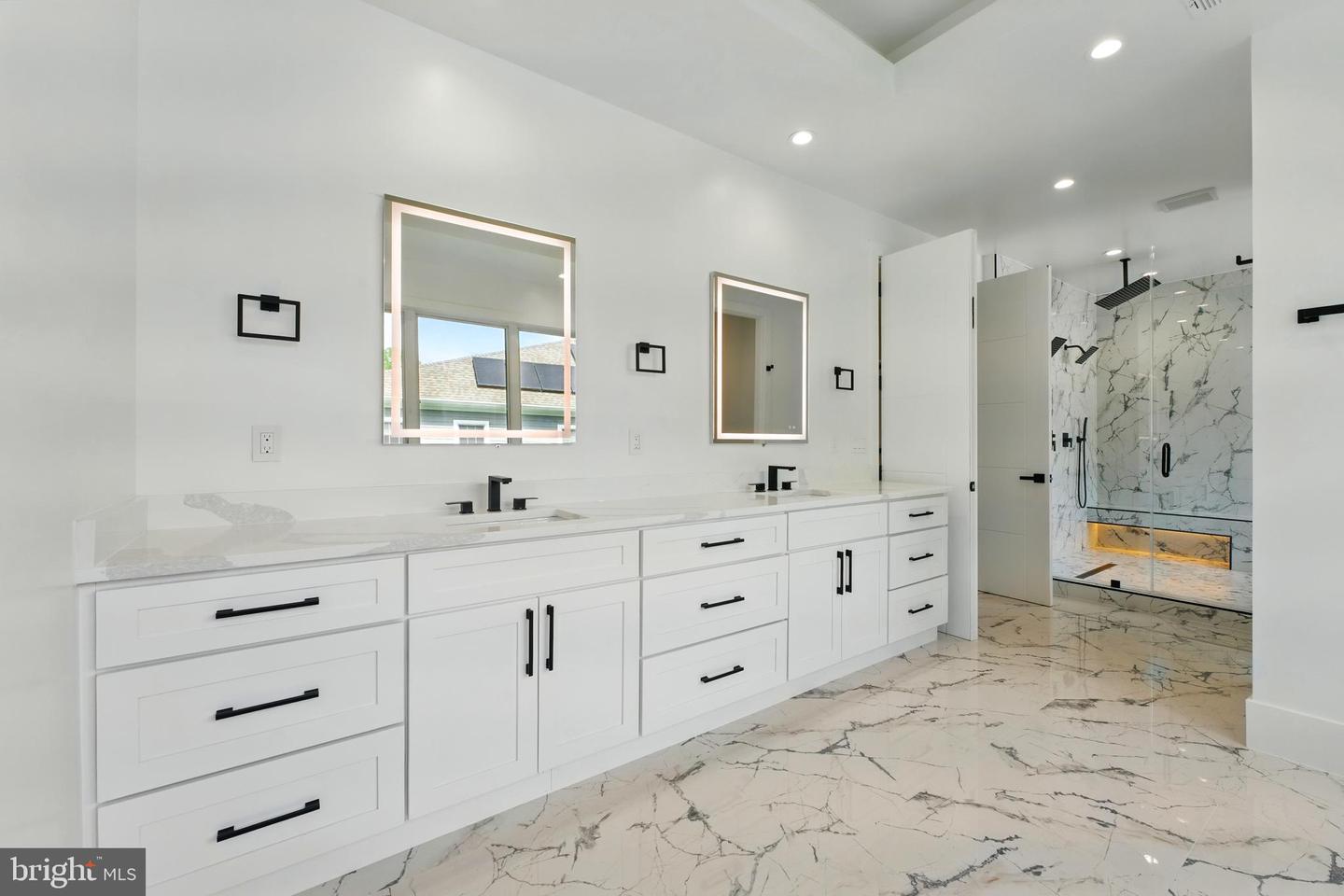 103 SAINT ANDREWS DR NE, VIENNA, Virginia 22180, 7 Bedrooms Bedrooms, ,7 BathroomsBathrooms,Residential,For sale,103 SAINT ANDREWS DR NE,VAFX2235624 MLS # VAFX2235624 103 SAINT ANDREWS DR NE, VIENNA, Virginia 22180, 7 Bedrooms Bedrooms, ,7 BathroomsBathrooms,Residential,For sale,103 SAINT ANDREWS DR NE,VAFX2235624 MLS # VAFX2235624