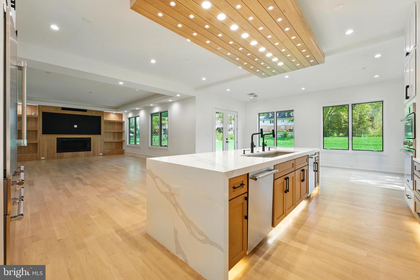 103 SAINT ANDREWS DR NE, VIENNA, Virginia 22180, 7 Bedrooms Bedrooms, ,7 BathroomsBathrooms,Residential,For sale,103 SAINT ANDREWS DR NE,VAFX2235624 MLS # VAFX2235624 103 SAINT ANDREWS DR NE, VIENNA, Virginia 22180, 7 Bedrooms Bedrooms, ,7 BathroomsBathrooms,Residential,For sale,103 SAINT ANDREWS DR NE,VAFX2235624 MLS # VAFX2235624