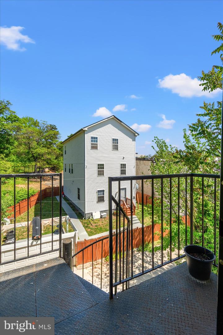 1241 18TH ST NE #5, WASHINGTON, District Of Columbia 20002, 2 Bedrooms Bedrooms, ,2 BathroomsBathrooms,Residential,For sale,1241 18TH ST NE #5,DCDC2197962 MLS # DCDC2197962 1241 18TH ST NE #5, WASHINGTON, District Of Columbia 20002, 2 Bedrooms Bedrooms, ,2 BathroomsBathrooms,Residential,For sale,1241 18TH ST NE #5,DCDC2197962 MLS # DCDC2197962