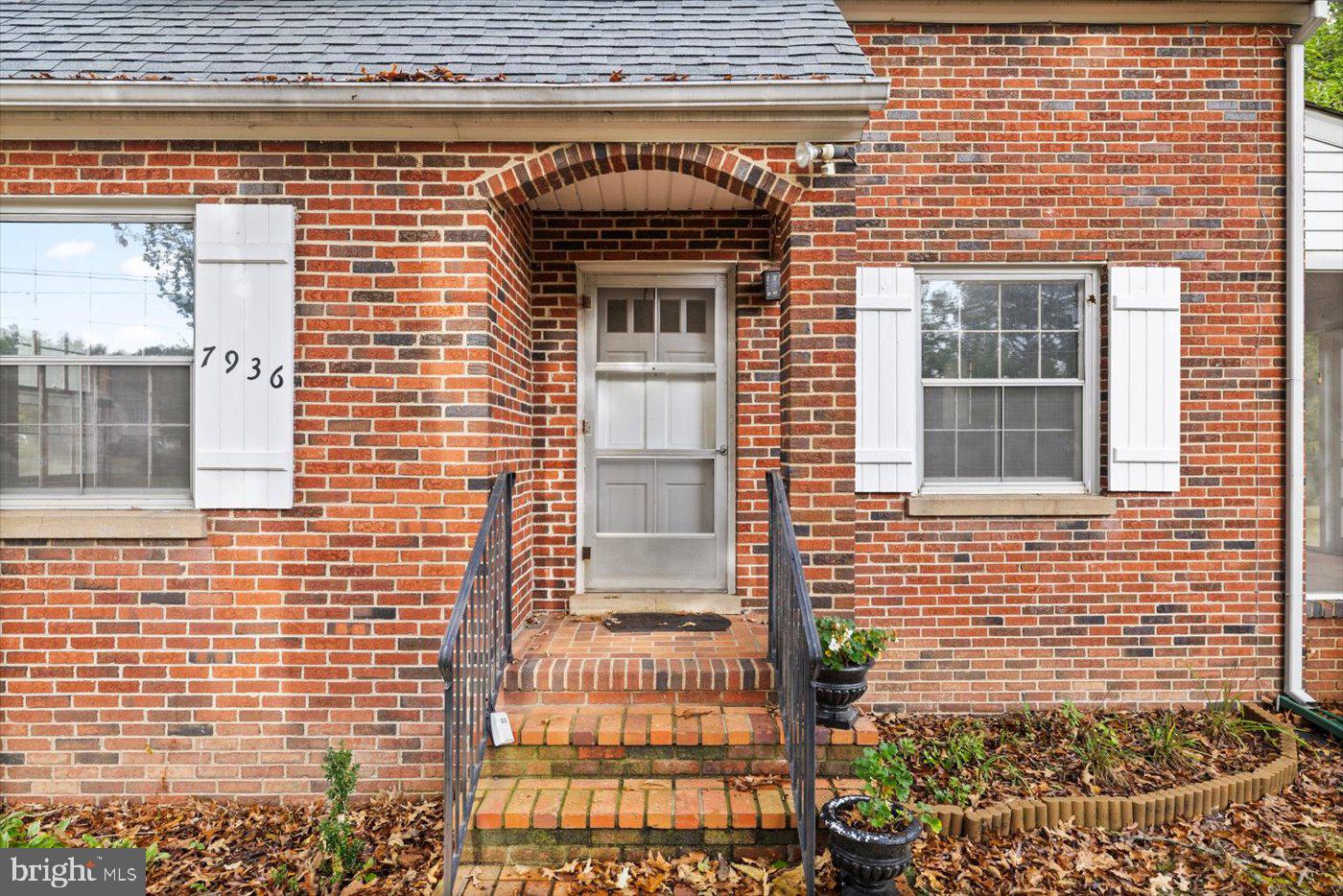 7936 CHANCELLOR RD, FREDERICKSBURG, Virginia 22407, 2 Bedrooms Bedrooms, ,1 BathroomBathrooms,Residential,For sale,7936 CHANCELLOR RD,VASP2036240 MLS # VASP2036240 7936 CHANCELLOR RD, FREDERICKSBURG, Virginia 22407, 2 Bedrooms Bedrooms, ,1 BathroomBathrooms,Residential,For sale,7936 CHANCELLOR RD,VASP2036240 MLS # VASP2036240