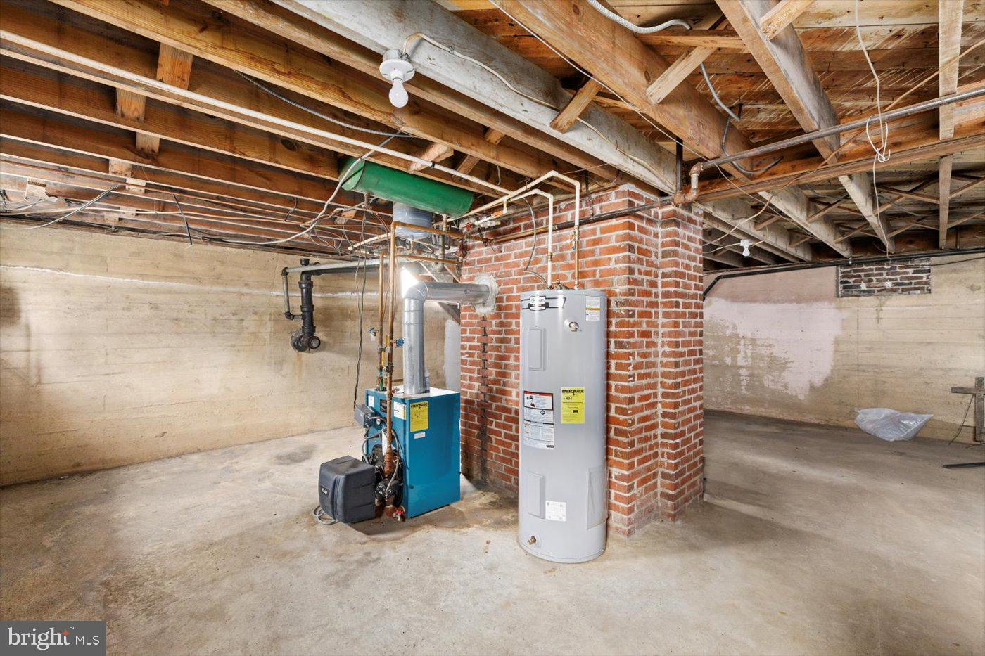 7936 CHANCELLOR RD, FREDERICKSBURG, Virginia 22407, 2 Bedrooms Bedrooms, ,1 BathroomBathrooms,Residential,For sale,7936 CHANCELLOR RD,VASP2036240 MLS # VASP2036240 7936 CHANCELLOR RD, FREDERICKSBURG, Virginia 22407, 2 Bedrooms Bedrooms, ,1 BathroomBathrooms,Residential,For sale,7936 CHANCELLOR RD,VASP2036240 MLS # VASP2036240