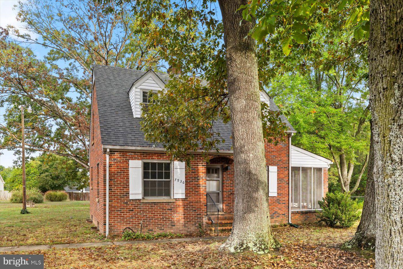 7936 CHANCELLOR RD, FREDERICKSBURG, Virginia 22407, 2 Bedrooms Bedrooms, ,1 BathroomBathrooms,Residential,For sale,7936 CHANCELLOR RD,VASP2036240 MLS # VASP2036240 7936 CHANCELLOR RD, FREDERICKSBURG, Virginia 22407, 2 Bedrooms Bedrooms, ,1 BathroomBathrooms,Residential,For sale,7936 CHANCELLOR RD,VASP2036240 MLS # VASP2036240