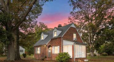 7936 CHANCELLOR RD, FREDERICKSBURG, Virginia 22407, 2 Bedrooms Bedrooms, ,1 BathroomBathrooms,Residential,For sale,7936 CHANCELLOR RD,VASP2036240 MLS # VASP2036240