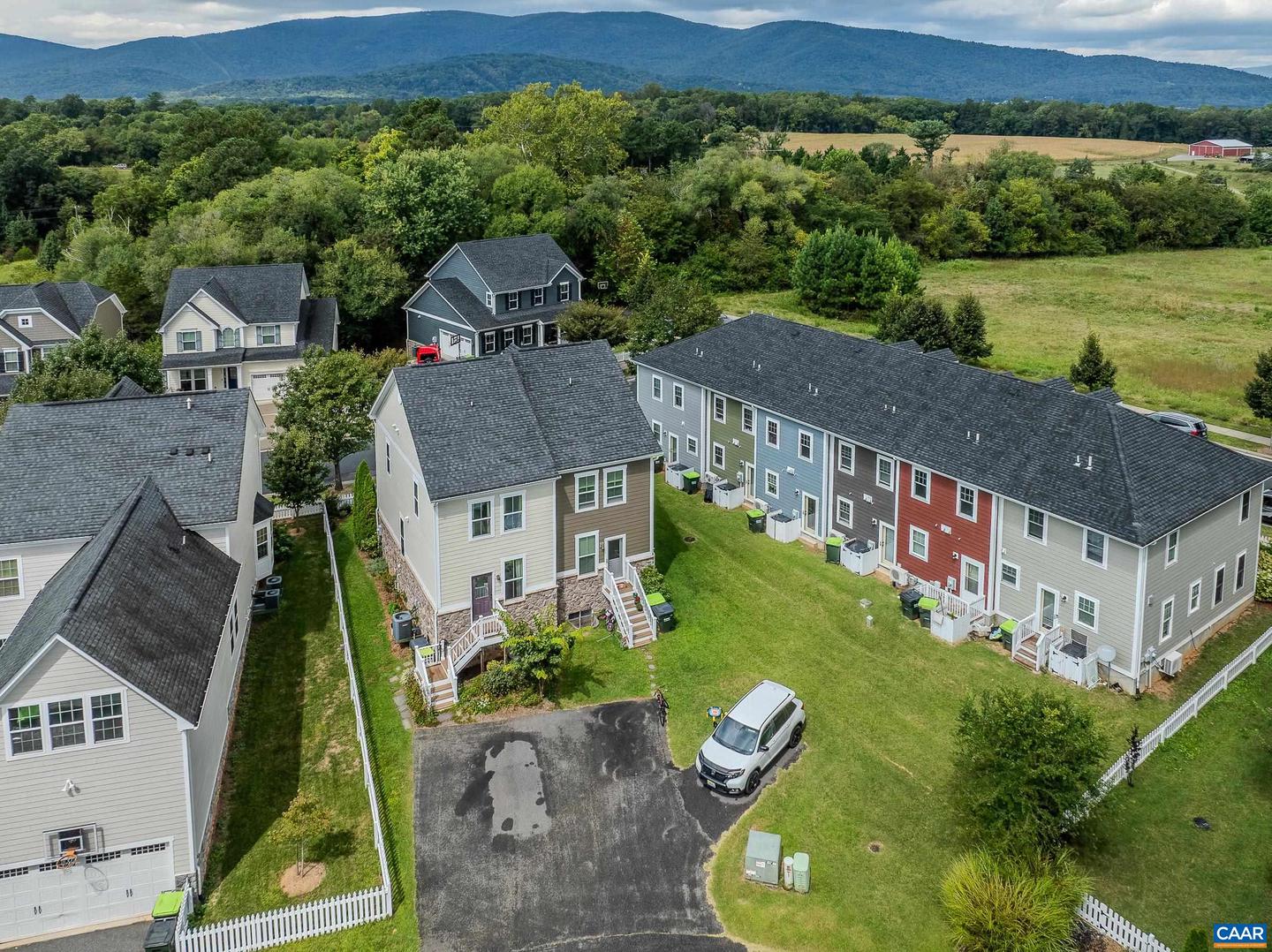 1980 DELILA DR, CHARLOTTESVILLE, Virginia 22901, 3 Bedrooms Bedrooms, ,3 BathroomsBathrooms,Residential,For sale,1980 DELILA DR,669614 MLS # 669614 1980 DELILA DR, CHARLOTTESVILLE, Virginia 22901, 3 Bedrooms Bedrooms, ,3 BathroomsBathrooms,Residential,For sale,1980 DELILA DR,669614 MLS # 669614