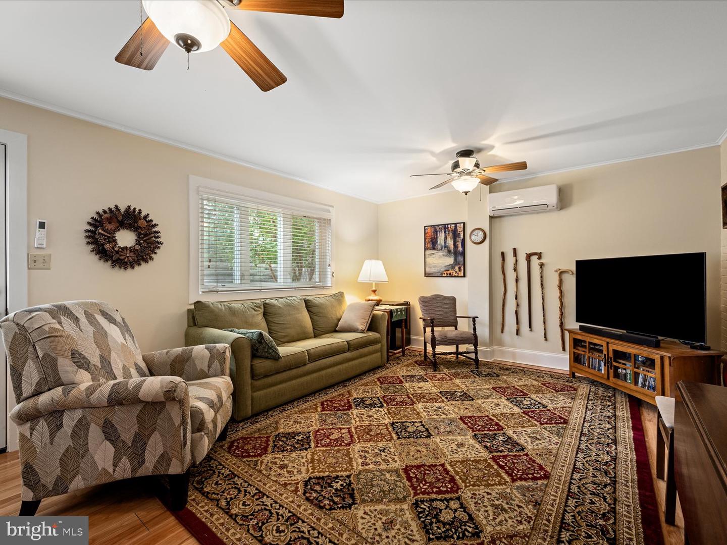 17 E LEICESTER ST, WINCHESTER, Virginia 22601, 4 Bedrooms Bedrooms, ,2 BathroomsBathrooms,Residential,For sale,17 E LEICESTER ST,VAWI2009350 MLS # VAWI2009350 17 E LEICESTER ST, WINCHESTER, Virginia 22601, 4 Bedrooms Bedrooms, ,2 BathroomsBathrooms,Residential,For sale,17 E LEICESTER ST,VAWI2009350 MLS # VAWI2009350