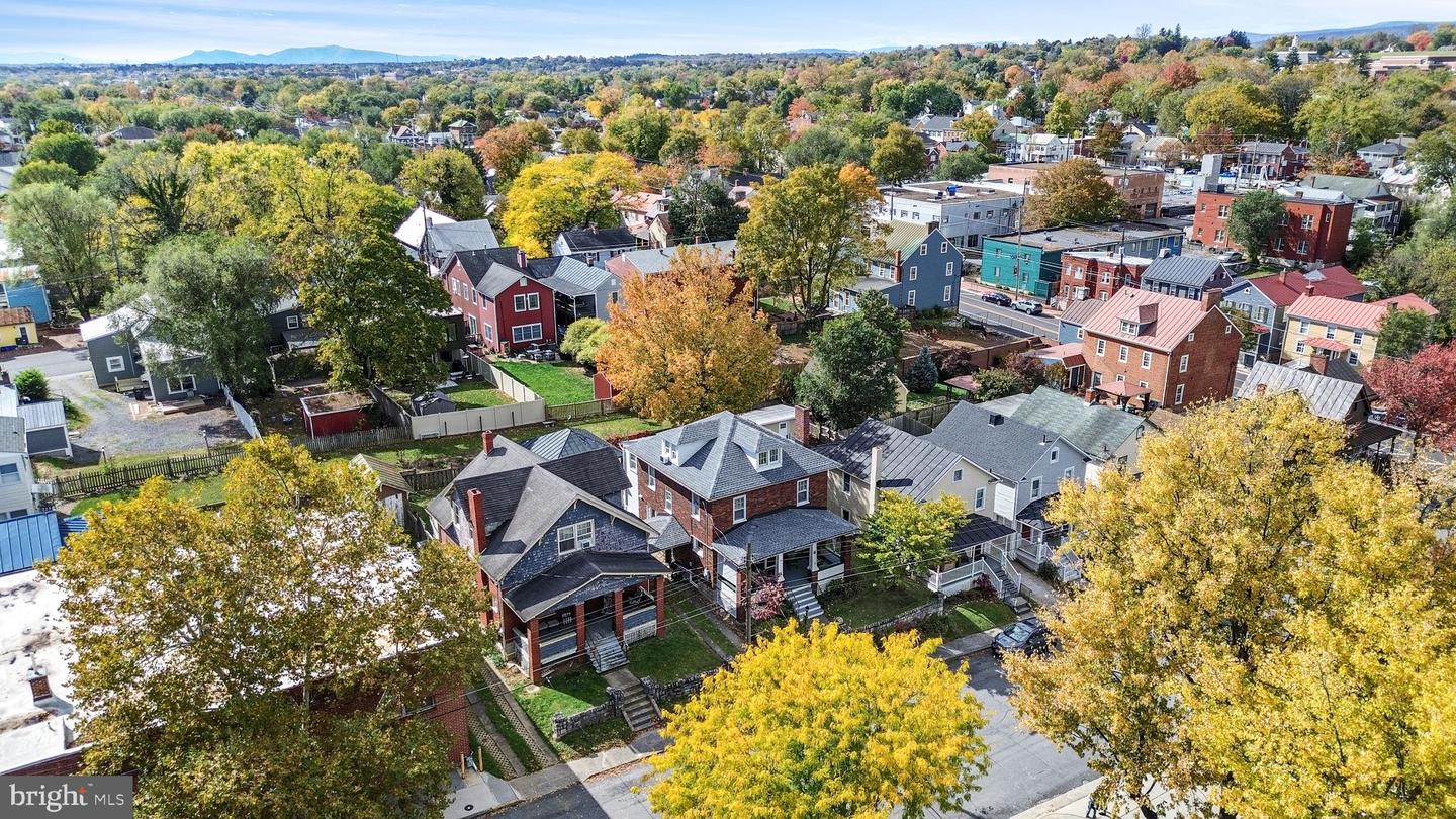 17 E LEICESTER ST, WINCHESTER, Virginia 22601, 4 Bedrooms Bedrooms, ,2 BathroomsBathrooms,Residential,For sale,17 E LEICESTER ST,VAWI2009350 MLS # VAWI2009350 17 E LEICESTER ST, WINCHESTER, Virginia 22601, 4 Bedrooms Bedrooms, ,2 BathroomsBathrooms,Residential,For sale,17 E LEICESTER ST,VAWI2009350 MLS # VAWI2009350