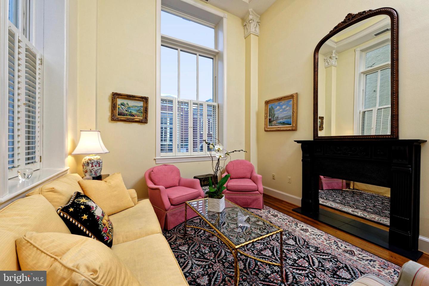 318 PRINCE ST #3, ALEXANDRIA, Virginia 22314, 2 Bedrooms Bedrooms, ,2 BathroomsBathrooms,Residential,For sale,318 PRINCE ST #3,VAAX2052118 MLS # VAAX2052118 318 PRINCE ST #3, ALEXANDRIA, Virginia 22314, 2 Bedrooms Bedrooms, ,2 BathroomsBathrooms,Residential,For sale,318 PRINCE ST #3,VAAX2052118 MLS # VAAX2052118