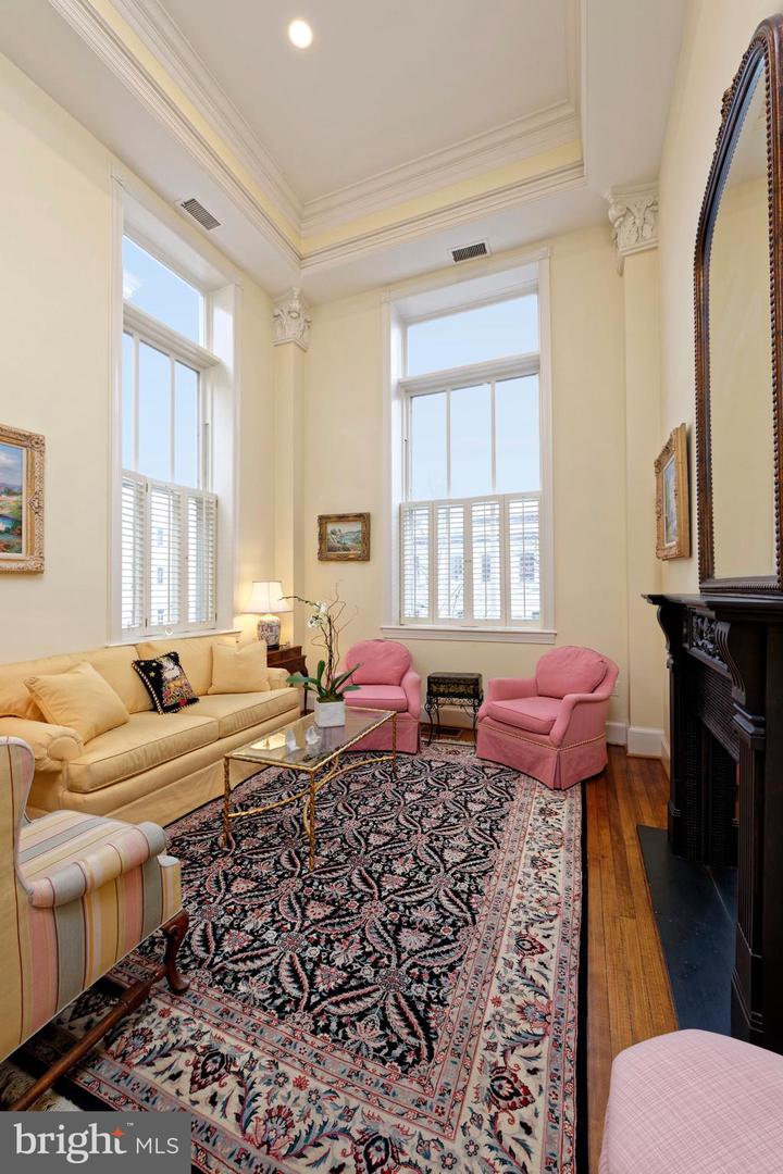 318 PRINCE ST #3, ALEXANDRIA, Virginia 22314, 2 Bedrooms Bedrooms, ,2 BathroomsBathrooms,Residential,For sale,318 PRINCE ST #3,VAAX2052118 MLS # VAAX2052118 318 PRINCE ST #3, ALEXANDRIA, Virginia 22314, 2 Bedrooms Bedrooms, ,2 BathroomsBathrooms,Residential,For sale,318 PRINCE ST #3,VAAX2052118 MLS # VAAX2052118