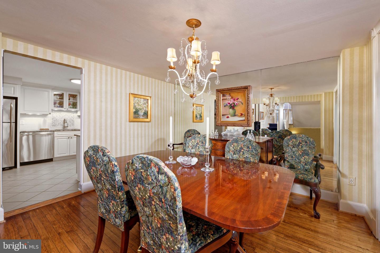 318 PRINCE ST #3, ALEXANDRIA, Virginia 22314, 2 Bedrooms Bedrooms, ,2 BathroomsBathrooms,Residential,For sale,318 PRINCE ST #3,VAAX2052118 MLS # VAAX2052118 318 PRINCE ST #3, ALEXANDRIA, Virginia 22314, 2 Bedrooms Bedrooms, ,2 BathroomsBathrooms,Residential,For sale,318 PRINCE ST #3,VAAX2052118 MLS # VAAX2052118