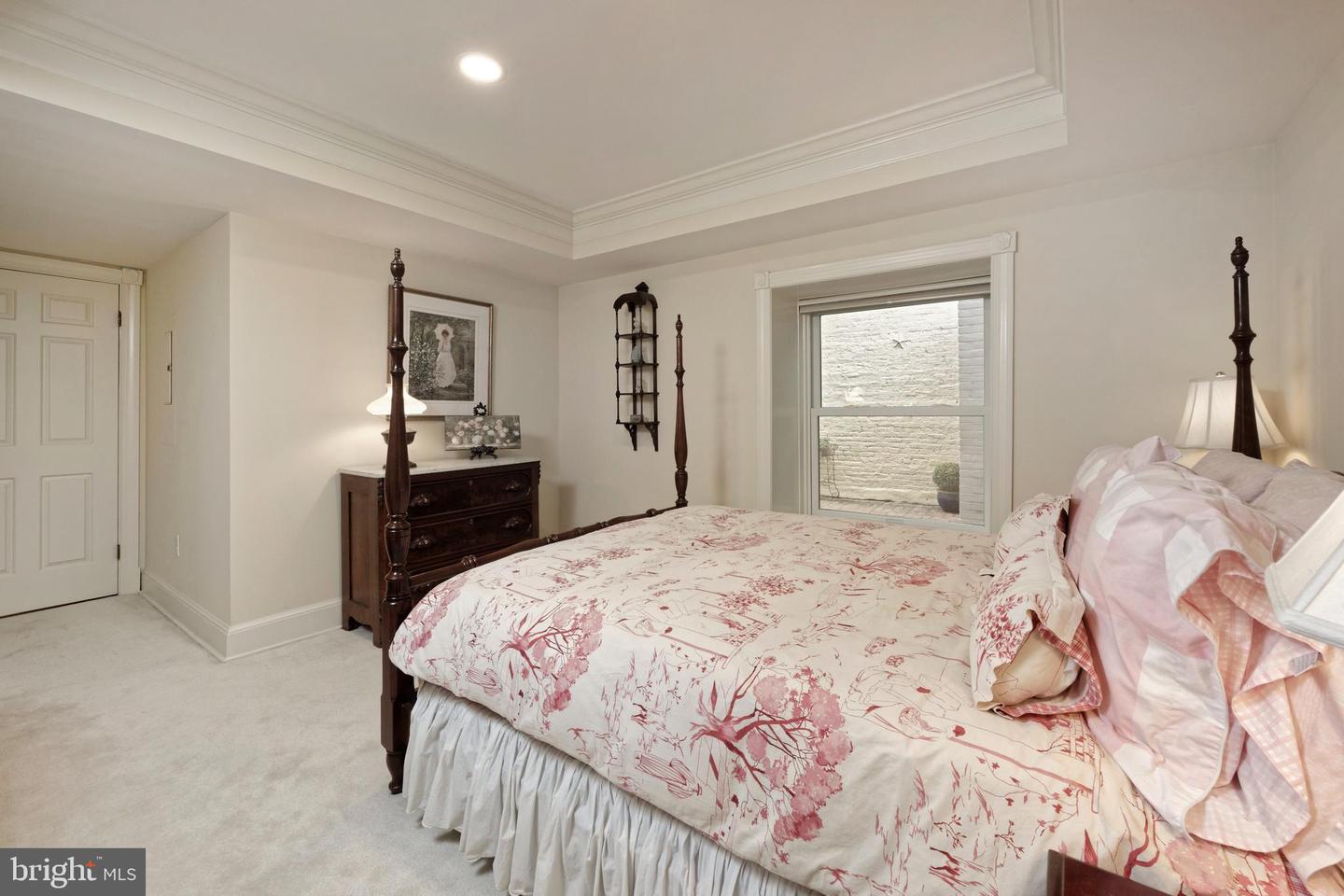 318 PRINCE ST #3, ALEXANDRIA, Virginia 22314, 2 Bedrooms Bedrooms, ,2 BathroomsBathrooms,Residential,For sale,318 PRINCE ST #3,VAAX2052118 MLS # VAAX2052118 318 PRINCE ST #3, ALEXANDRIA, Virginia 22314, 2 Bedrooms Bedrooms, ,2 BathroomsBathrooms,Residential,For sale,318 PRINCE ST #3,VAAX2052118 MLS # VAAX2052118