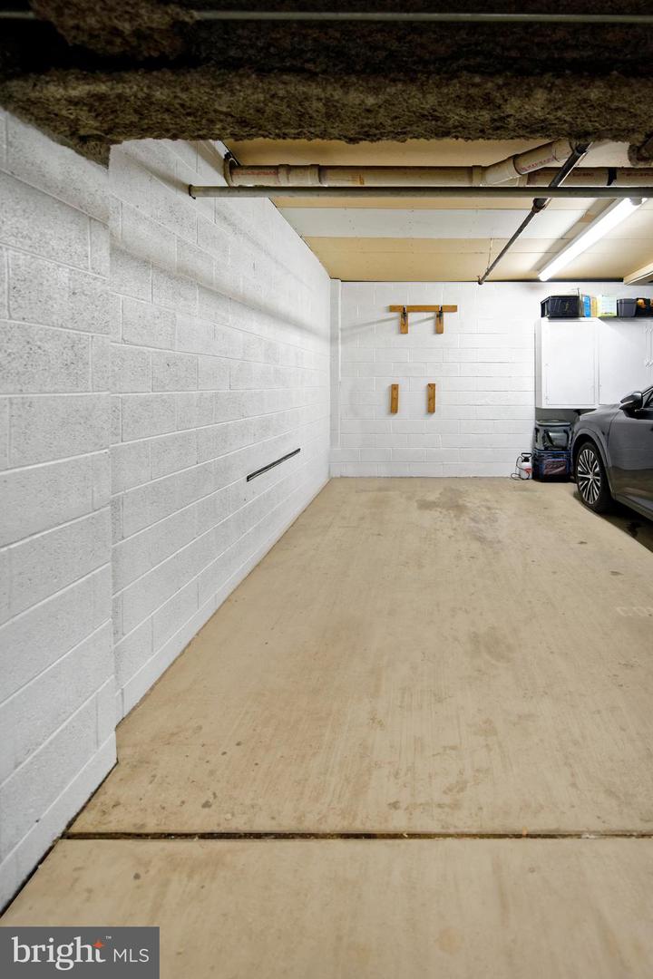 318 PRINCE ST #3, ALEXANDRIA, Virginia 22314, 2 Bedrooms Bedrooms, ,2 BathroomsBathrooms,Residential,For sale,318 PRINCE ST #3,VAAX2052118 MLS # VAAX2052118 318 PRINCE ST #3, ALEXANDRIA, Virginia 22314, 2 Bedrooms Bedrooms, ,2 BathroomsBathrooms,Residential,For sale,318 PRINCE ST #3,VAAX2052118 MLS # VAAX2052118