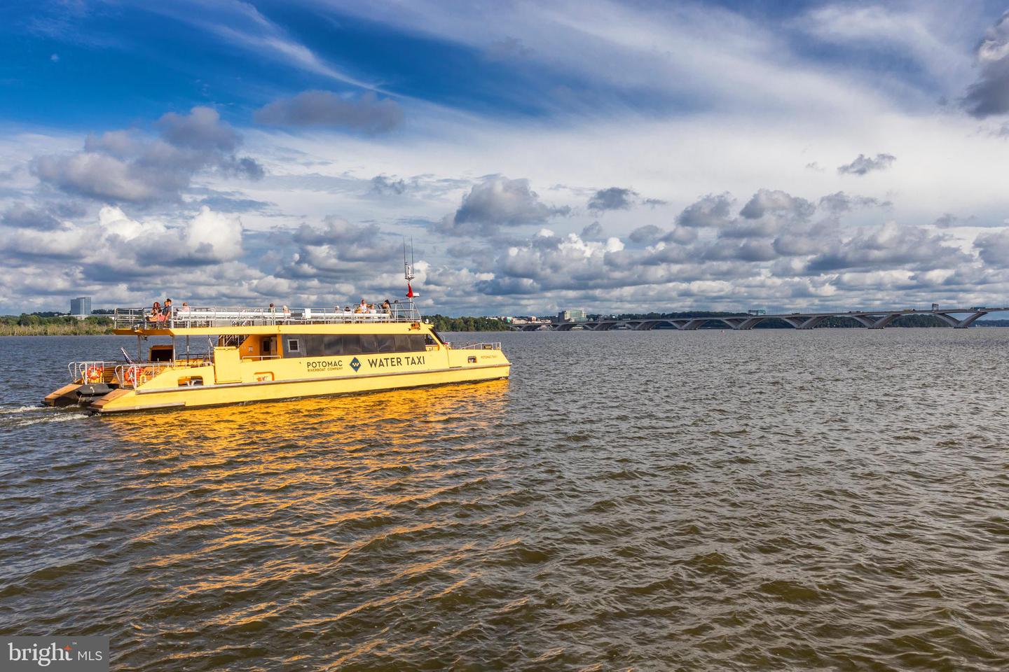 318 PRINCE ST #3, ALEXANDRIA, Virginia 22314, 2 Bedrooms Bedrooms, ,2 BathroomsBathrooms,Residential,For sale,318 PRINCE ST #3,VAAX2052118 MLS # VAAX2052118 318 PRINCE ST #3, ALEXANDRIA, Virginia 22314, 2 Bedrooms Bedrooms, ,2 BathroomsBathrooms,Residential,For sale,318 PRINCE ST #3,VAAX2052118 MLS # VAAX2052118