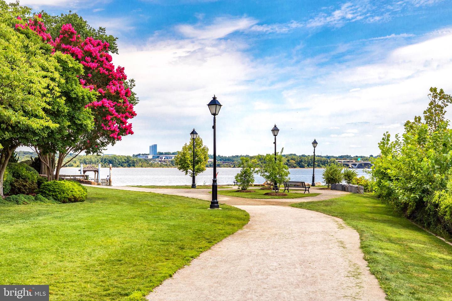 318 PRINCE ST #3, ALEXANDRIA, Virginia 22314, 2 Bedrooms Bedrooms, ,2 BathroomsBathrooms,Residential,For sale,318 PRINCE ST #3,VAAX2052118 MLS # VAAX2052118 318 PRINCE ST #3, ALEXANDRIA, Virginia 22314, 2 Bedrooms Bedrooms, ,2 BathroomsBathrooms,Residential,For sale,318 PRINCE ST #3,VAAX2052118 MLS # VAAX2052118