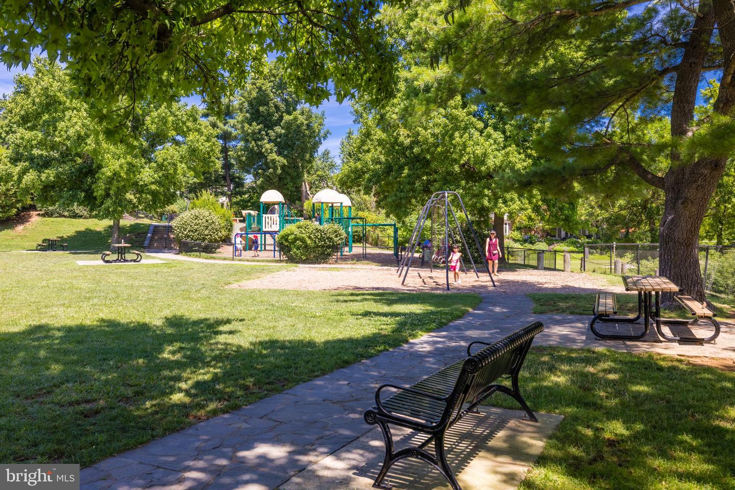 318 PRINCE ST #3, ALEXANDRIA, Virginia 22314, 2 Bedrooms Bedrooms, ,2 BathroomsBathrooms,Residential,For sale,318 PRINCE ST #3,VAAX2052118 MLS # VAAX2052118 318 PRINCE ST #3, ALEXANDRIA, Virginia 22314, 2 Bedrooms Bedrooms, ,2 BathroomsBathrooms,Residential,For sale,318 PRINCE ST #3,VAAX2052118 MLS # VAAX2052118