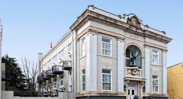 318 PRINCE ST #3, ALEXANDRIA, Virginia 22314, 2 Bedrooms Bedrooms, ,2 BathroomsBathrooms,Residential,For sale,318 PRINCE ST #3,VAAX2052118 MLS # VAAX2052118