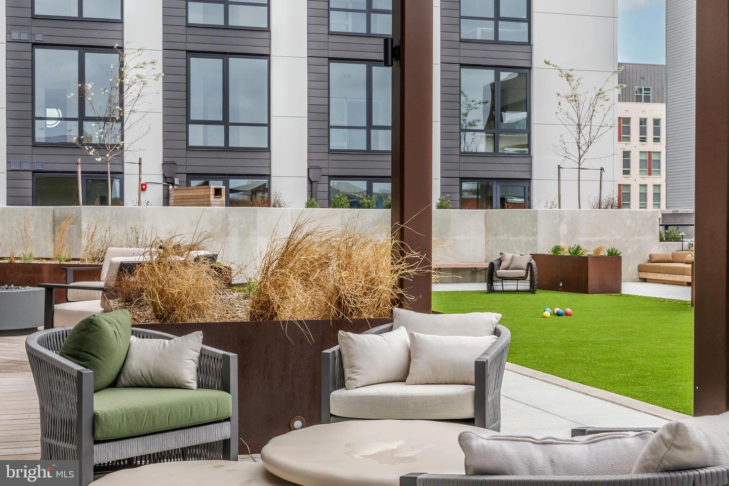 255 W. FALLS STATION BLVD #603, FALLS CHURCH, Virginia 22046, 2 Bedrooms Bedrooms, 4 Rooms Rooms,2 BathroomsBathrooms,Residential,For sale,255 W. FALLS STATION BLVD #603,VAFA2003490 MLS # VAFA2003490