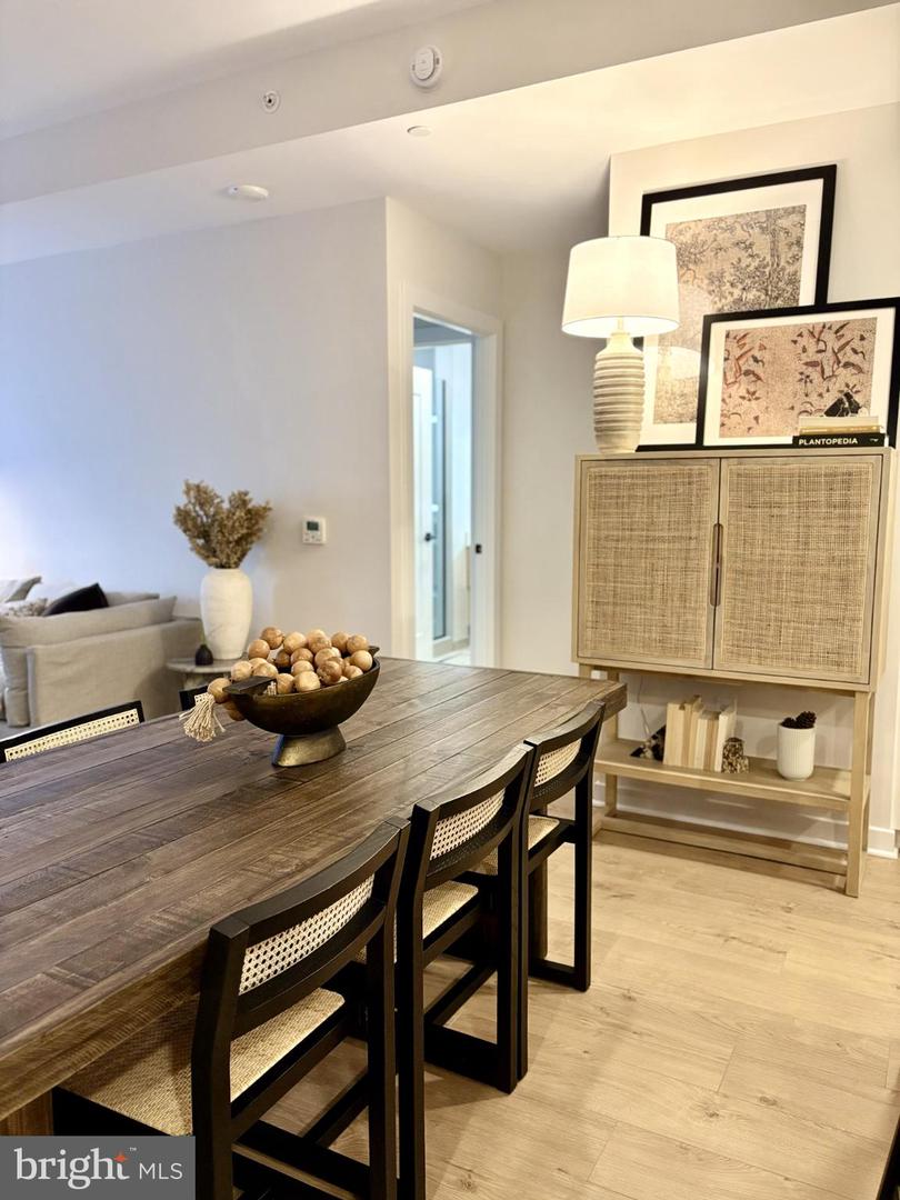 255 W. FALLS STATION BLVD #603, FALLS CHURCH, Virginia 22046, 2 Bedrooms Bedrooms, ,2 BathroomsBathrooms,Residential,For sale,255 W. FALLS STATION BLVD #603,VAFA2003490 MLS # VAFA2003490 255 W. FALLS STATION BLVD #603, FALLS CHURCH, Virginia 22046, 2 Bedrooms Bedrooms, ,2 BathroomsBathrooms,Residential,For sale,255 W. FALLS STATION BLVD #603,VAFA2003490 MLS # VAFA2003490