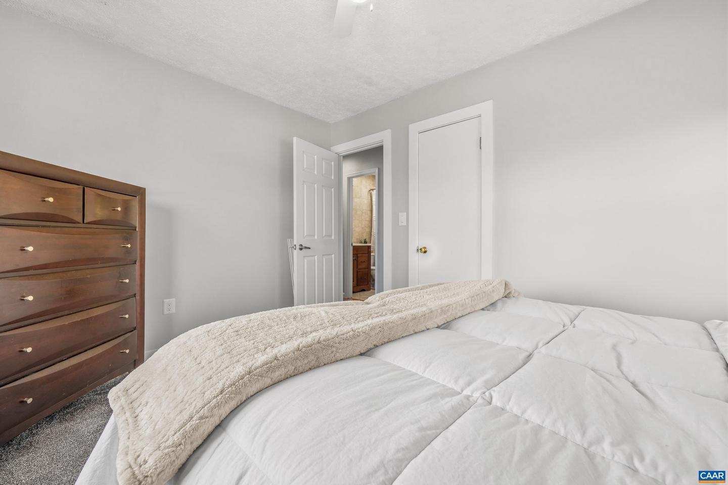 708 WESTWOOD RD, STANARDSVILLE, Virginia 22973, 4 Bedrooms Bedrooms, ,3 BathroomsBathrooms,Residential,For sale,708 WESTWOOD RD,671670 MLS # 671670 708 WESTWOOD RD, STANARDSVILLE, Virginia 22973, 4 Bedrooms Bedrooms, ,3 BathroomsBathrooms,Residential,For sale,708 WESTWOOD RD,671670 MLS # 671670