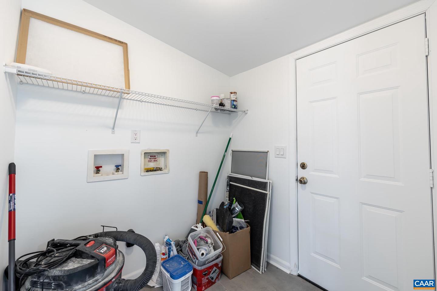 6760 COURTHOUSE RD, LOUISA, Virginia 23093, 4 Bedrooms Bedrooms, ,2 BathroomsBathrooms,Residential,For sale,6760 COURTHOUSE RD,671814 MLS # 671814