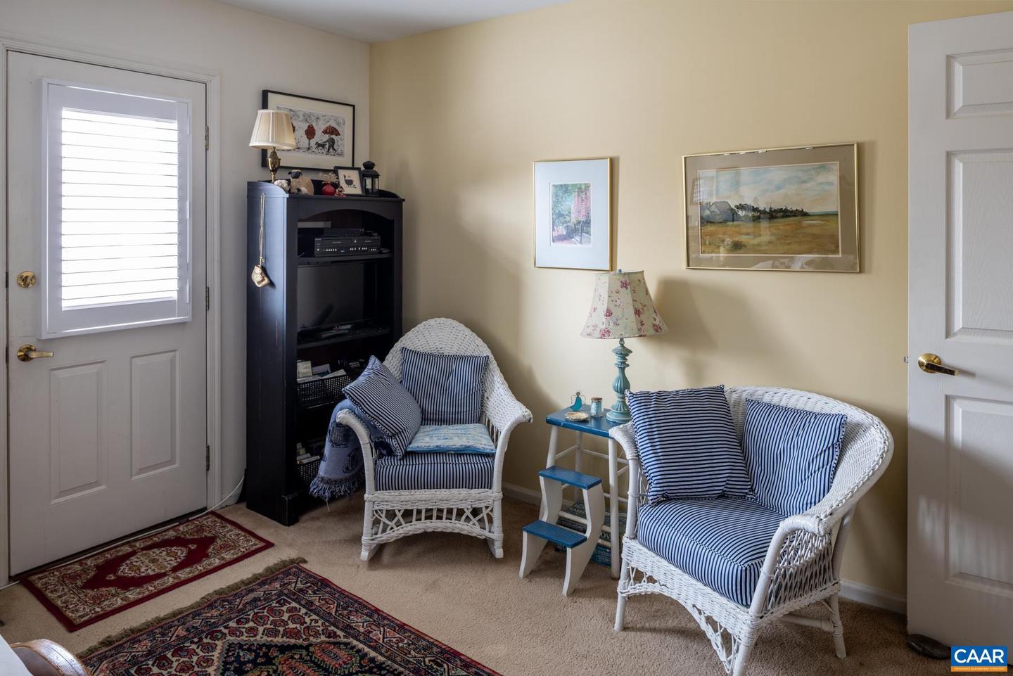 1325 BRANCHLANDS DR #E, CHARLOTTESVILLE, Virginia 22901, 2 Bedrooms Bedrooms, ,2 BathroomsBathrooms,Residential,For sale,1325 BRANCHLANDS DR #E,671817 MLS # 671817 1325 BRANCHLANDS DR #E, CHARLOTTESVILLE, Virginia 22901, 2 Bedrooms Bedrooms, ,2 BathroomsBathrooms,Residential,For sale,1325 BRANCHLANDS DR #E,671817 MLS # 671817