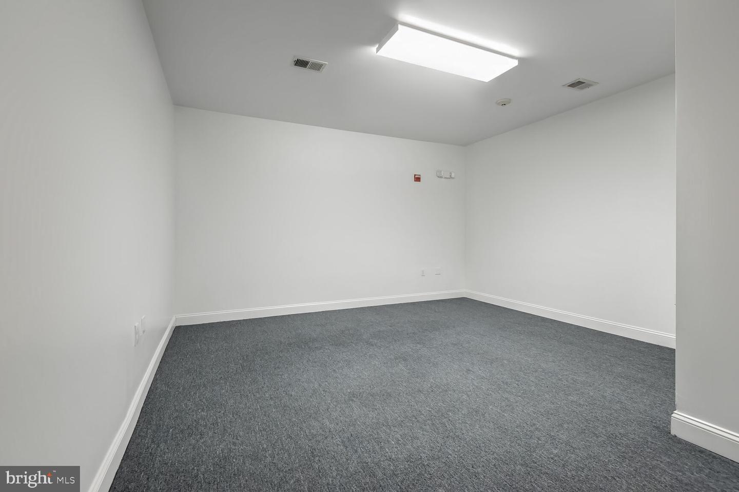 5985 COLUMBIA PIKE #300, FALLS CHURCH, Virginia 22041, ,Land,For sale,5985 COLUMBIA PIKE #300,VAFX2280350 MLS # VAFX2280350 5985 COLUMBIA PIKE #300, FALLS CHURCH, Virginia 22041, ,Land,For sale,5985 COLUMBIA PIKE #300,VAFX2280350 MLS # VAFX2280350