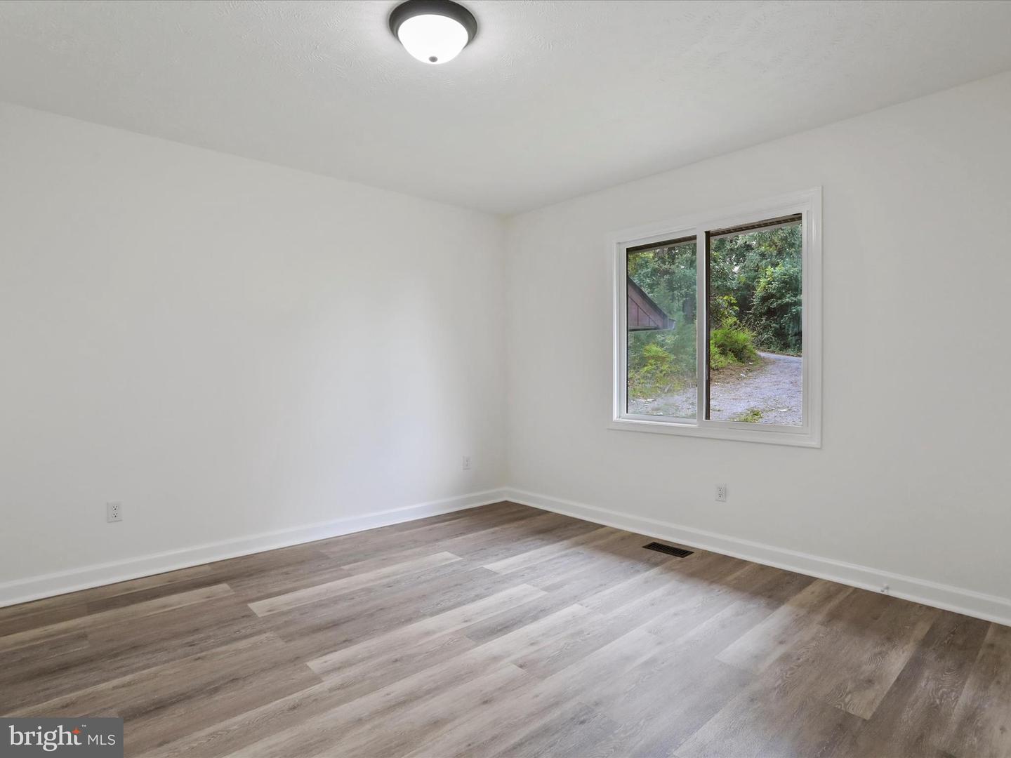 143 ZINN WAY, LINDEN, Virginia 22642, 3 Bedrooms Bedrooms, ,2 BathroomsBathrooms,Residential,For sale,143 ZINN WAY,VAWR2011170 MLS # VAWR2011170 143 ZINN WAY, LINDEN, Virginia 22642, 3 Bedrooms Bedrooms, ,2 BathroomsBathrooms,Residential,For sale,143 ZINN WAY,VAWR2011170 MLS # VAWR2011170