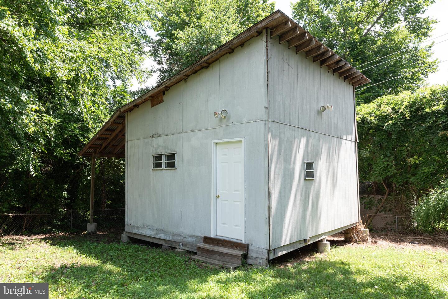 1305 BARNARD DR, HENRICO, Virginia 23229, 4 Bedrooms Bedrooms, ,2 BathroomsBathrooms,Residential,For sale,1305 BARNARD DR,VAHN2000990 MLS # VAHN2000990 1305 BARNARD DR, HENRICO, Virginia 23229, 4 Bedrooms Bedrooms, ,2 BathroomsBathrooms,Residential,For sale,1305 BARNARD DR,VAHN2000990 MLS # VAHN2000990