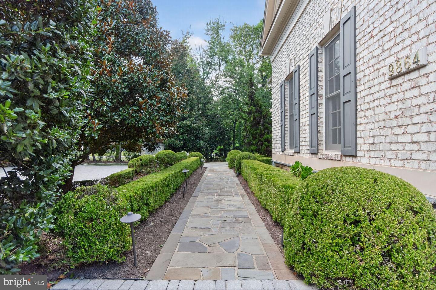 9864 WALKER GLEN CT, GREAT FALLS, Virginia 22066, 7 Bedrooms Bedrooms, ,7 BathroomsBathrooms,Residential,For sale,9864 WALKER GLEN CT,VAFX2260212 MLS # VAFX2260212 9864 WALKER GLEN CT, GREAT FALLS, Virginia 22066, 7 Bedrooms Bedrooms, ,7 BathroomsBathrooms,Residential,For sale,9864 WALKER GLEN CT,VAFX2260212 MLS # VAFX2260212