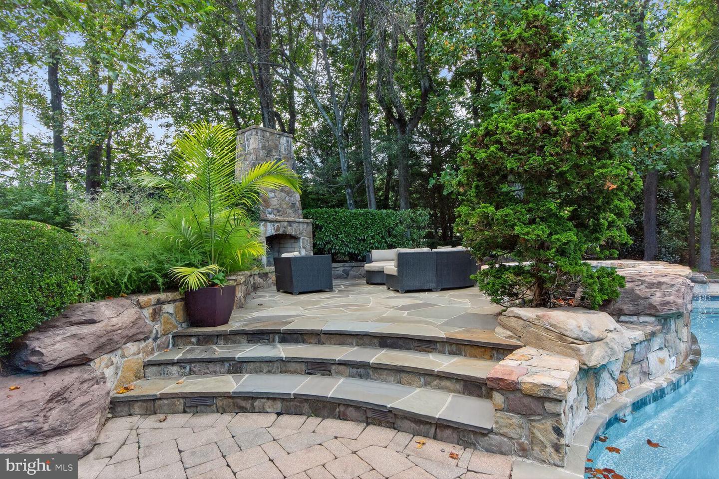 9864 WALKER GLEN CT, GREAT FALLS, Virginia 22066, 7 Bedrooms Bedrooms, ,7 BathroomsBathrooms,Residential,For sale,9864 WALKER GLEN CT,VAFX2260212 MLS # VAFX2260212 9864 WALKER GLEN CT, GREAT FALLS, Virginia 22066, 7 Bedrooms Bedrooms, ,7 BathroomsBathrooms,Residential,For sale,9864 WALKER GLEN CT,VAFX2260212 MLS # VAFX2260212